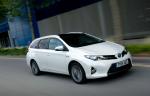 Toyota Auris Touring Sports Hybrid 2013 года (UK)